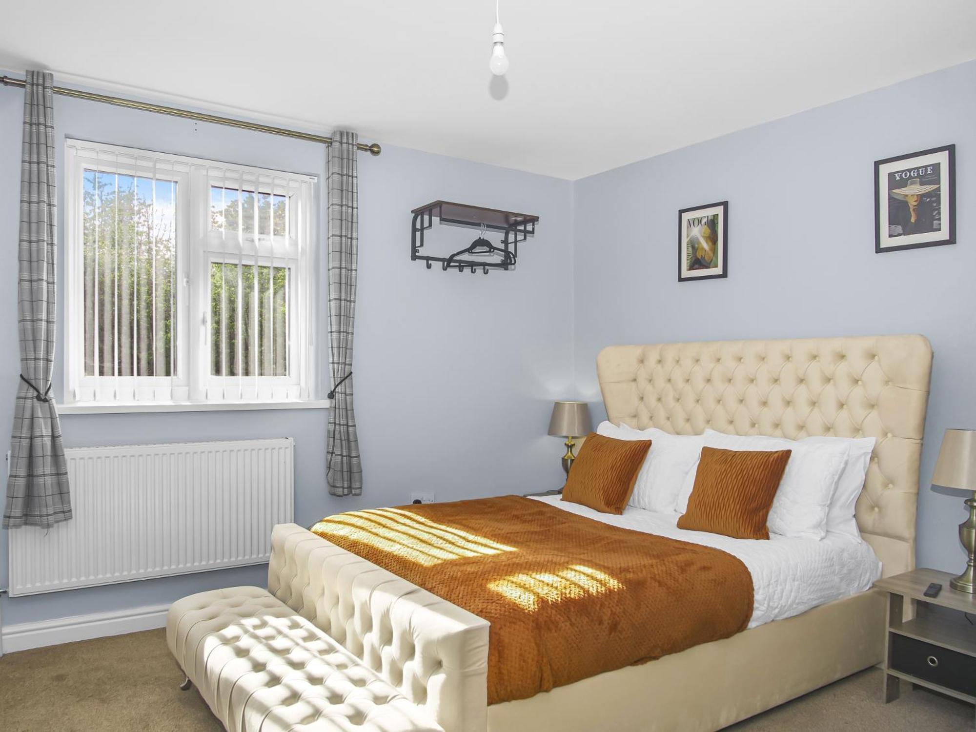 Luxe 5 Bed Bungalow In Snodland, Medway, Kent Eksteriør billede